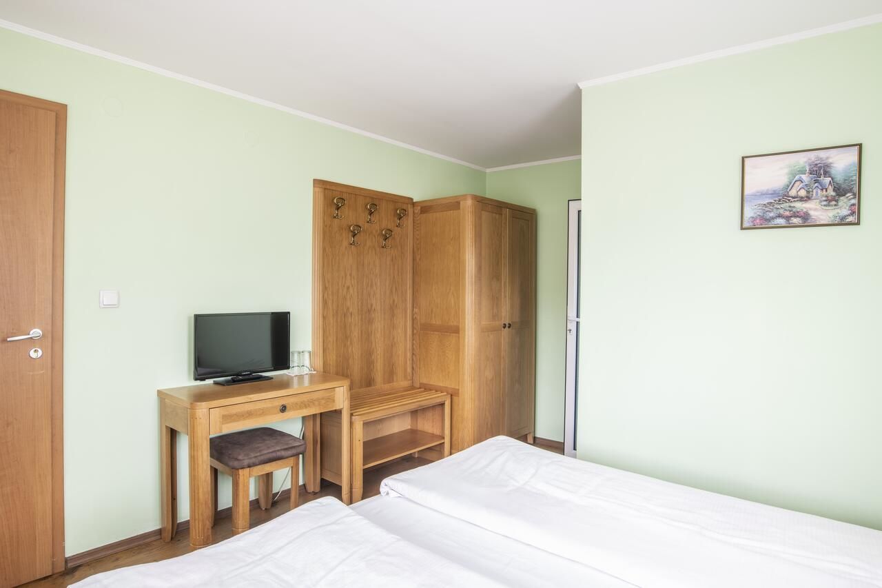 Гостевой дом Guest House Roden Dom Копривштица-27