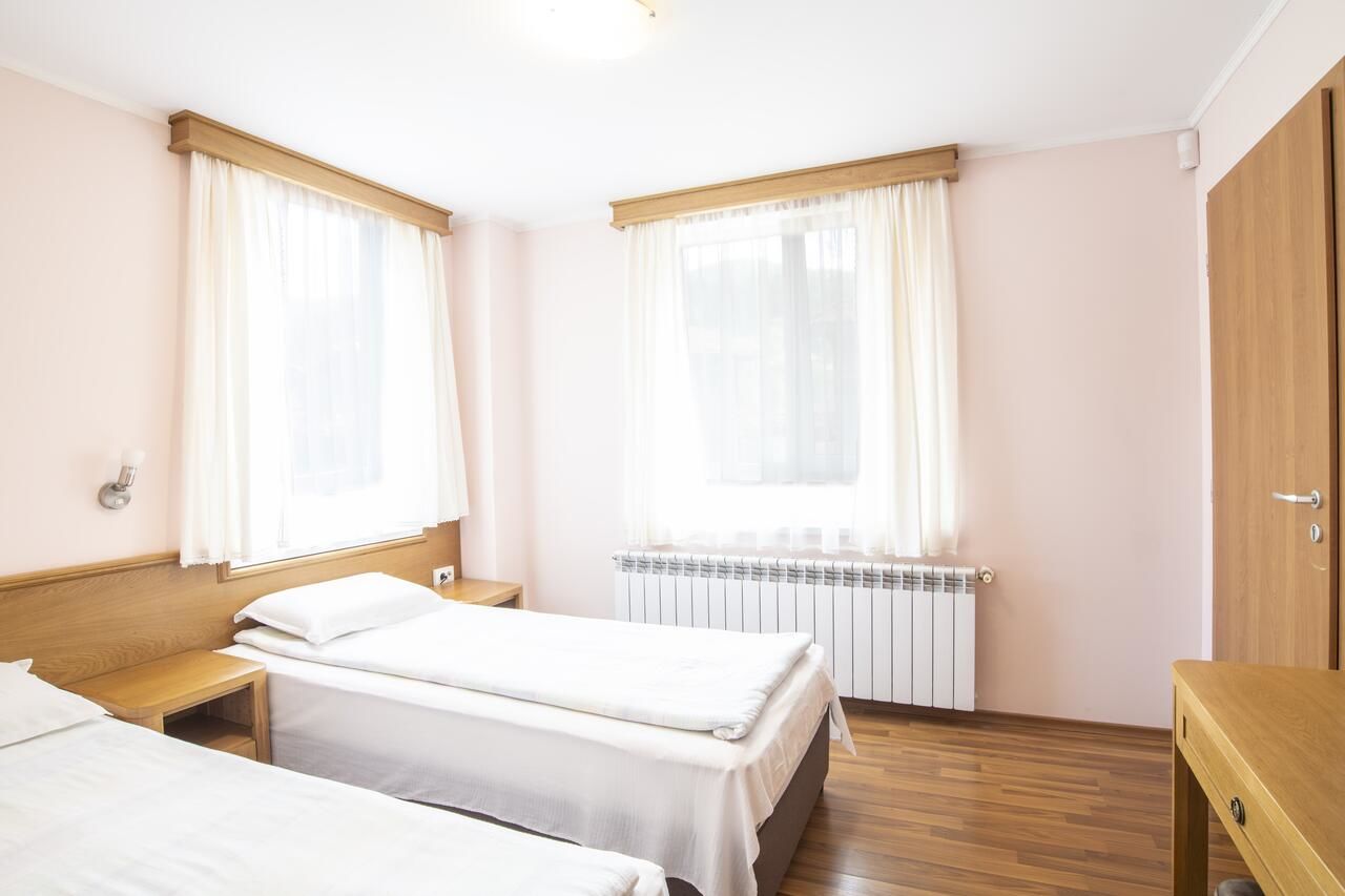 Гостевой дом Guest House Roden Dom Копривштица-30