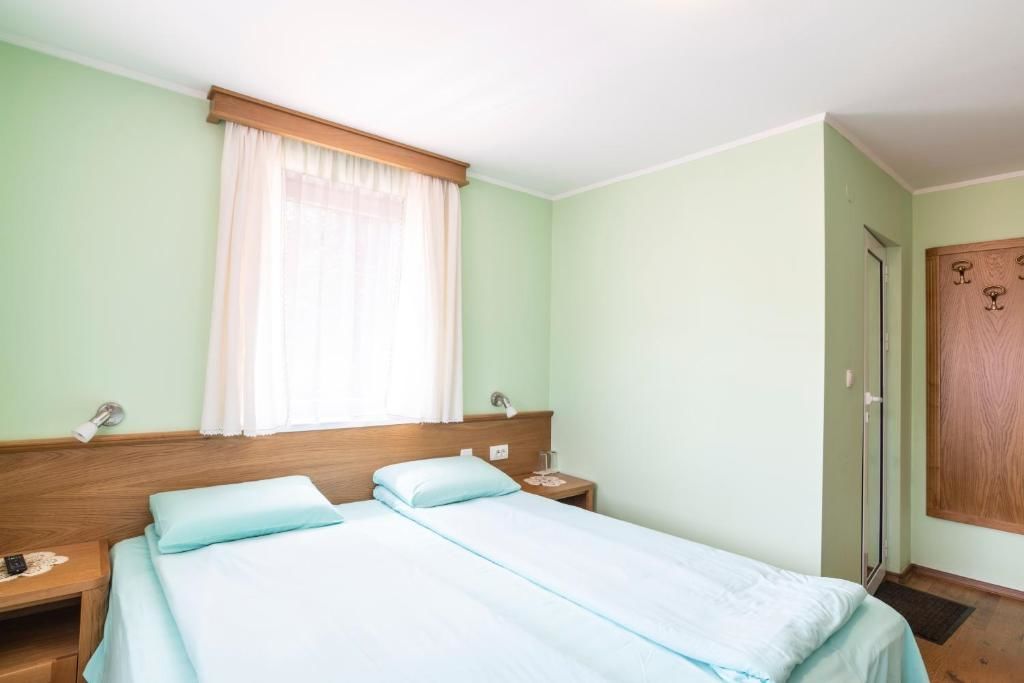 Гостевой дом Guest House Roden Dom Копривштица-50